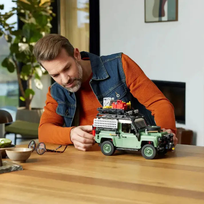 Land Rover Defender Clássica (2336 pçs)