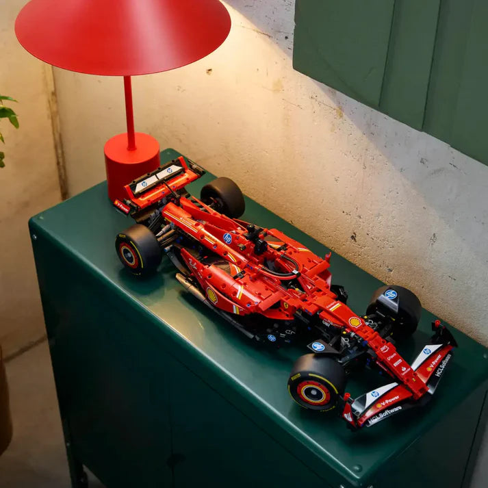 Fórmula 1 - Ferrari SF24 (1361 peças)