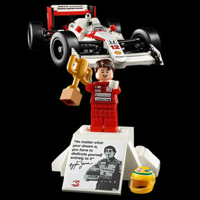 Fórmula 1 - McLaren MP4/4 + Ayrton Senna (693 pçs)